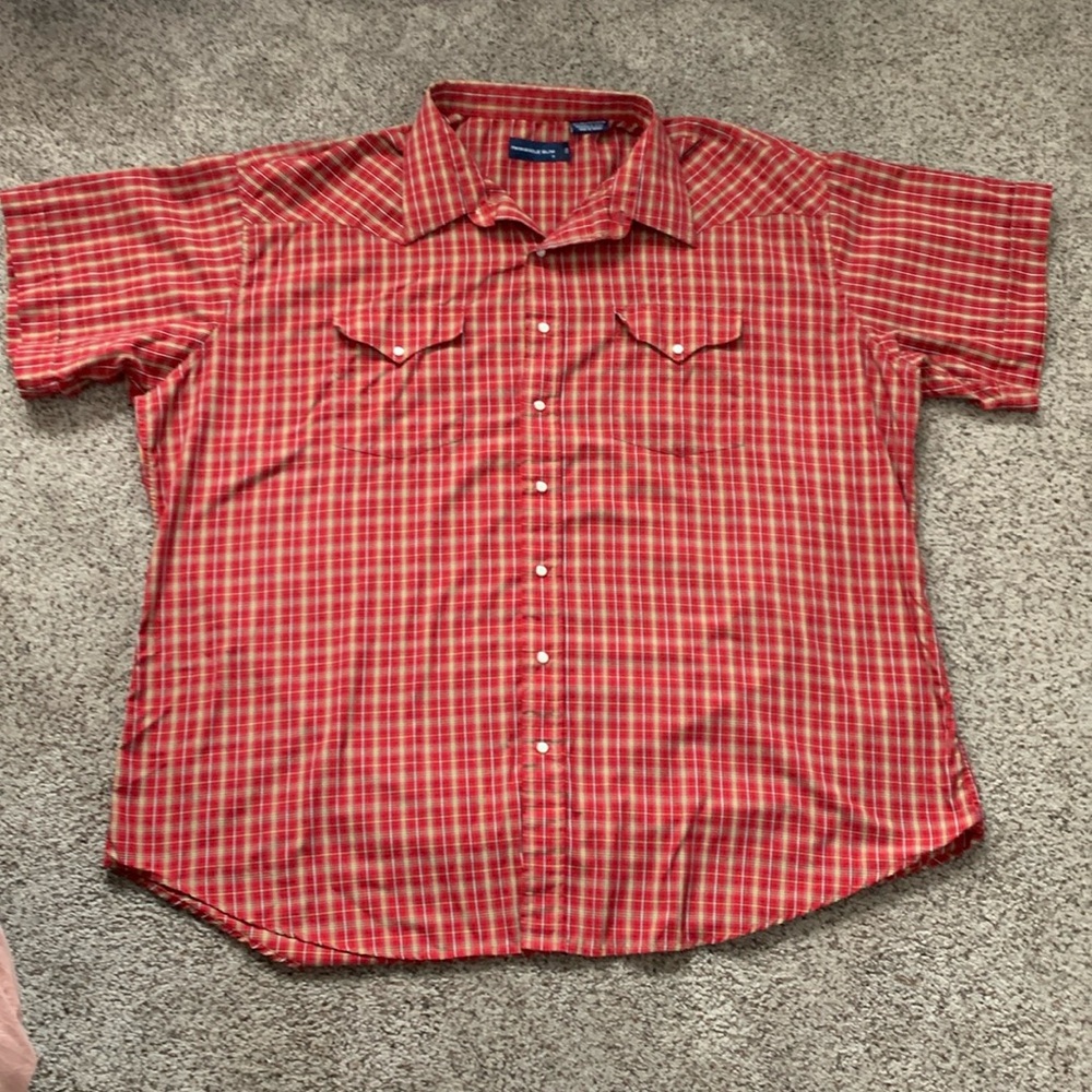 Men’s size XL Panhandle Slim Short-Sleeve Button Up